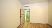 Дверь в комнате с ремонтом под ключ
